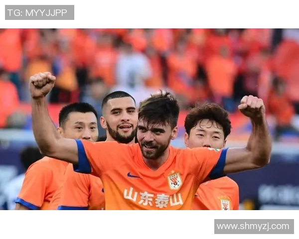 山东鲁能迎战浦项铁人激战在即球迷期待精彩对决与胜利时刻